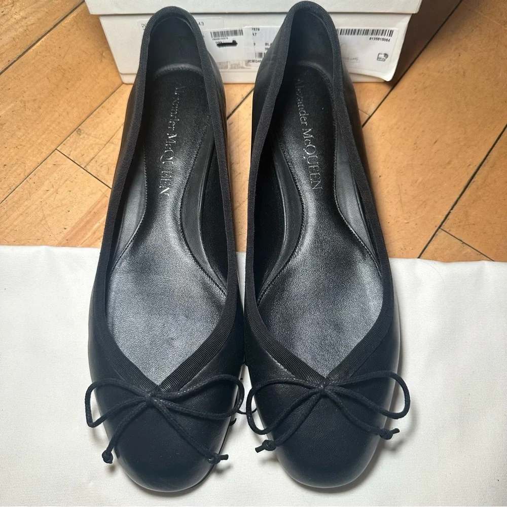 Alexander McQueen Black Armadillo Bow-Detailed Ballet Flats Size 39.5/9.5